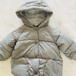 Zara Baby Puffer Jacket in Gray size 9-12 months
